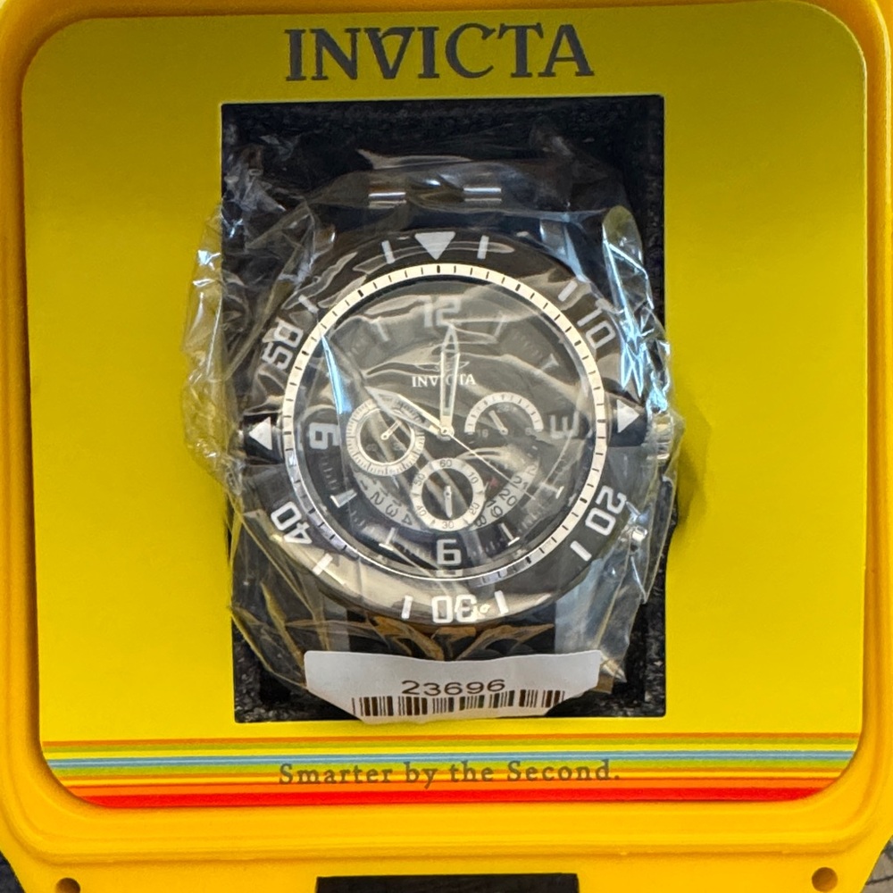 Invicta Black and Silver Dive Watch